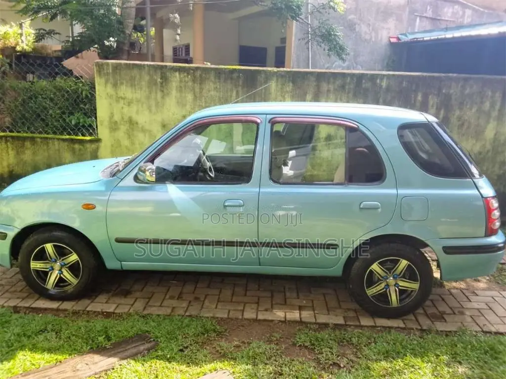 Nissan March K11 2000 Car (Used)