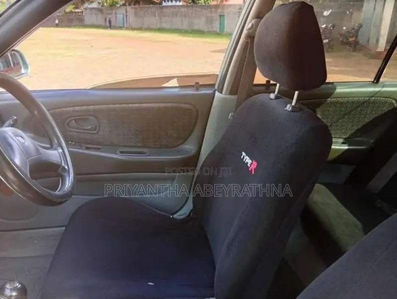 Proton Wira 2004 Car (Used)