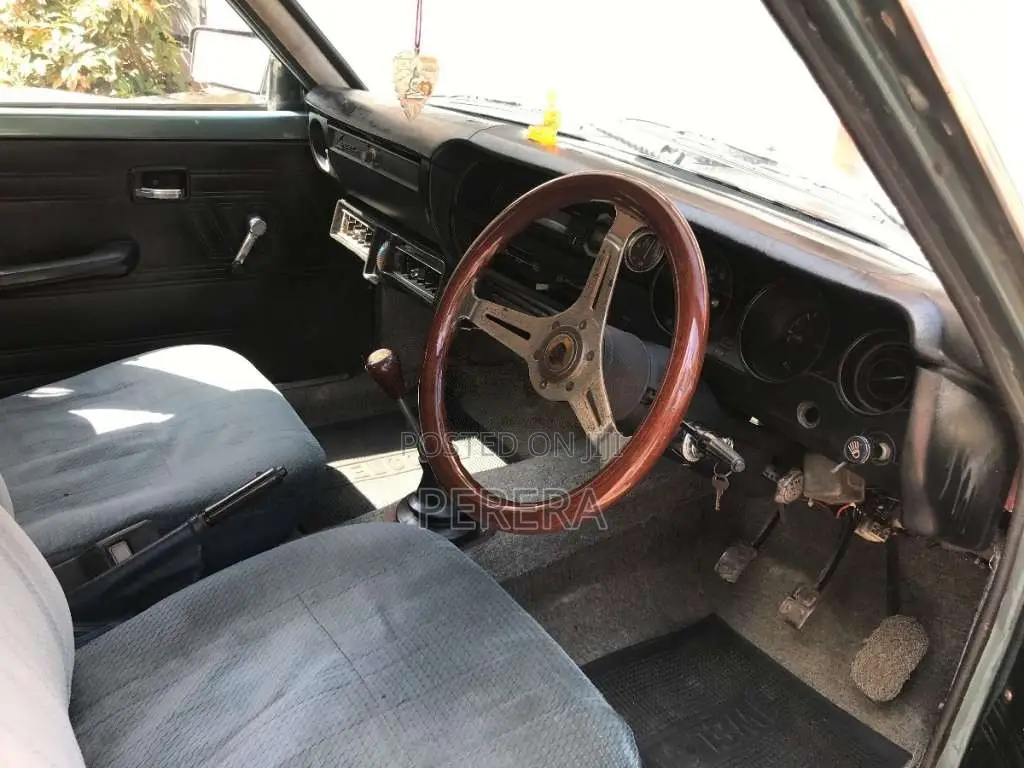 Mitsubishi Lancer 1982 Car (Used)