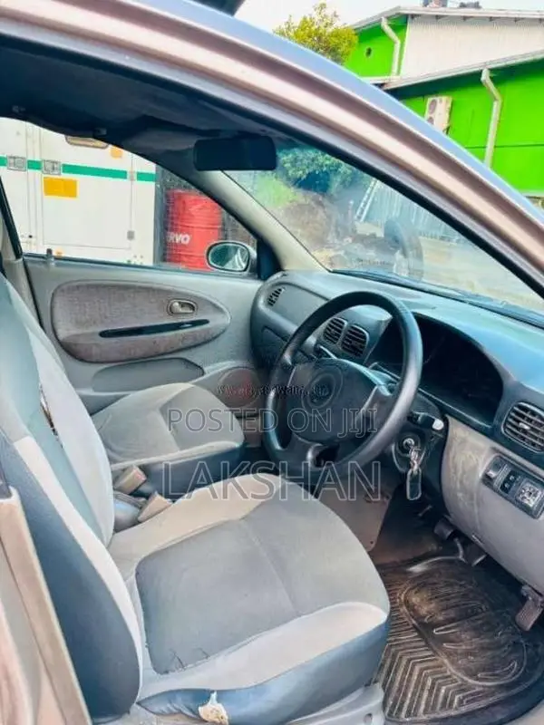 Kia Rio 2005 Car (Used)