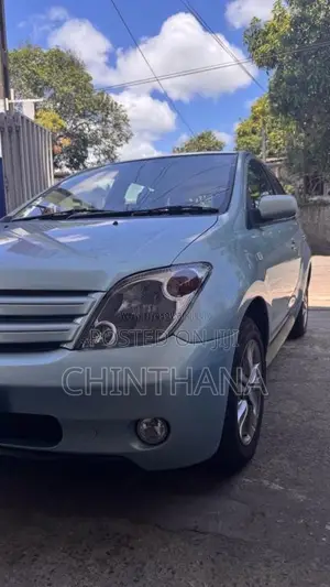 Toyota Ist 2003 Car (Used)