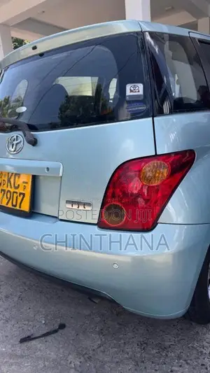 Toyota Ist 2003 Car (Used)