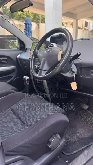 Toyota Ist 2003 Car (Used)