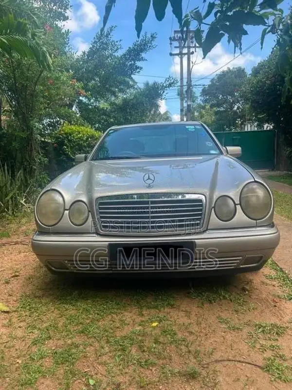 Mercedes-Benz W210 1998 Car (Used)