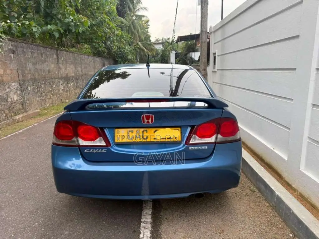 Honda CIVIC FD3 HYBRID 2011 Car (Used)