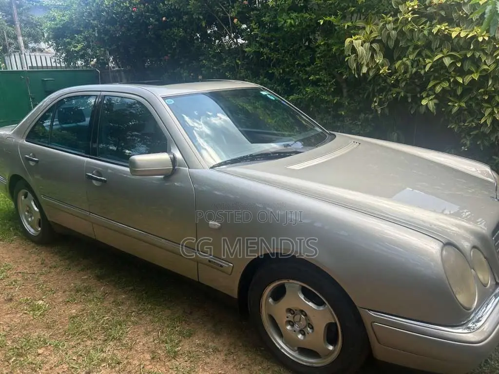 Mercedes-Benz W210 1998 Car (Used)