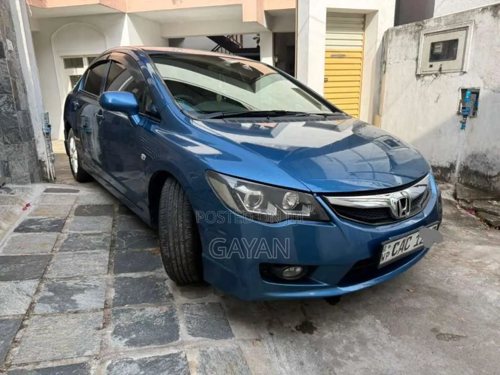 Honda CIVIC FD3 HYBRID 2011 Car (Used)