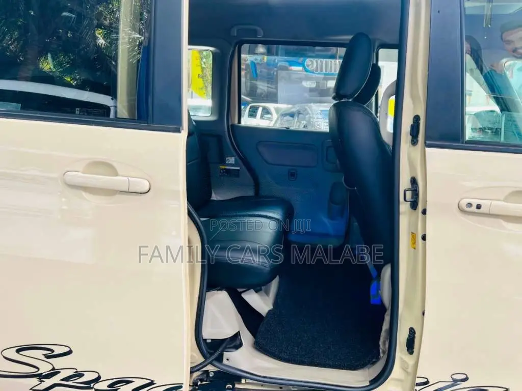 Suzuki Spacia 2015 Car (Used)