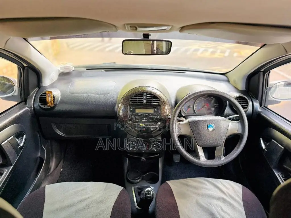Micro Panda Cross 2013 Car (Used)