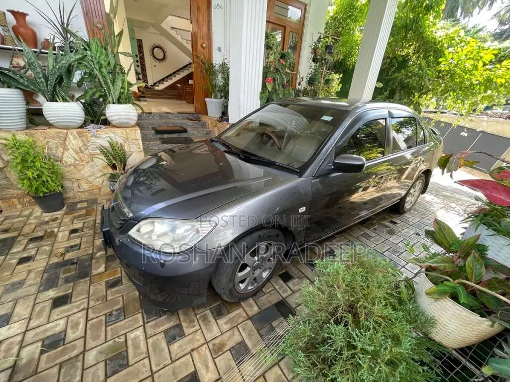 Honda Civic ES 08 2002 Car (Used)
