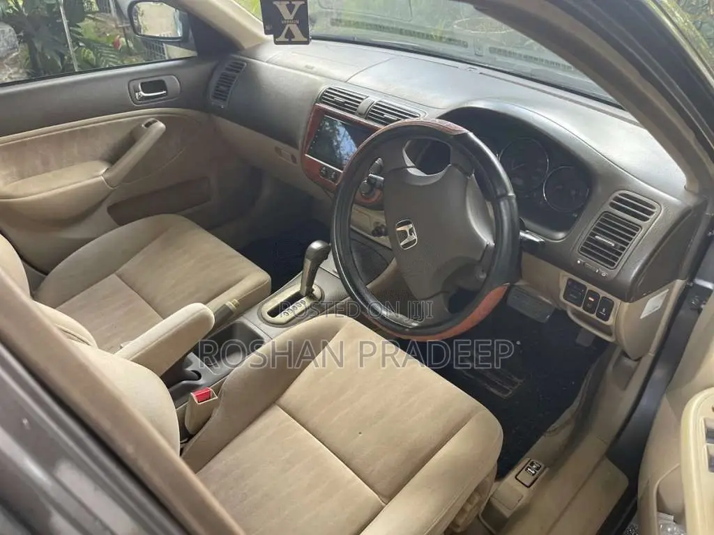 Honda Civic ES 08 2002 Car (Used)