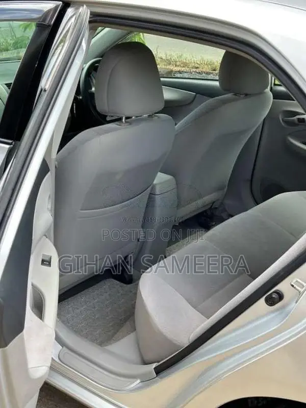 Toyota Axio 2010 Car (Used)