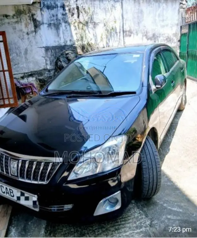 Toyota Premio 2011 Car (Used)
