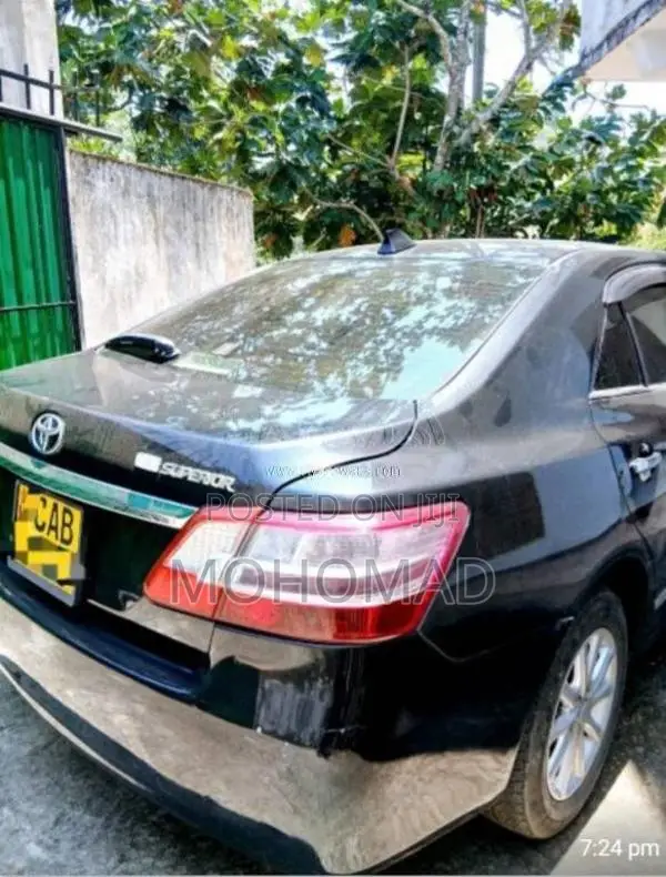 Toyota Premio 2011 Car (Used)