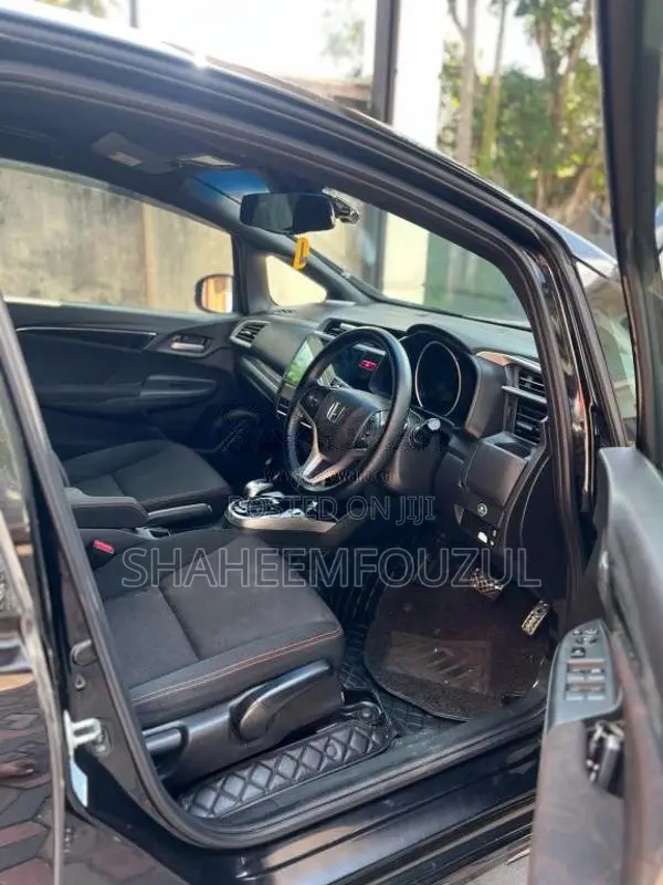 Honda Fit Gp5 S Grade 2015 Car (Used)