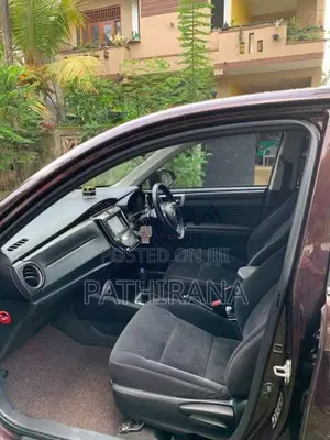Toyota Axio G Grade 2014 Car (Used)