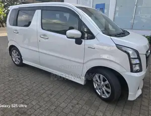 Suzuki Wagon R Stingray 2018 Car (Used)