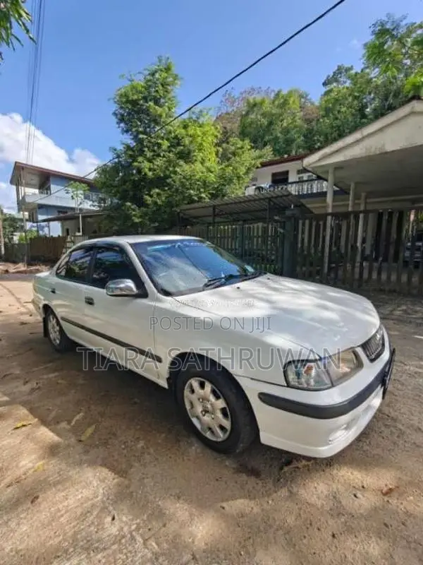 Nissan FB15 1999 Car (Used)