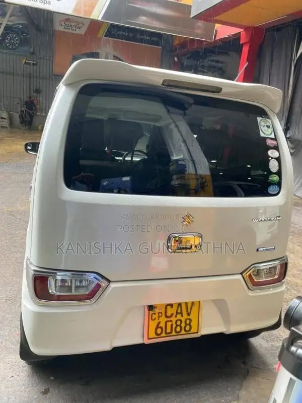 Suzuki Wagon R FZ 2017 Car (Used)
