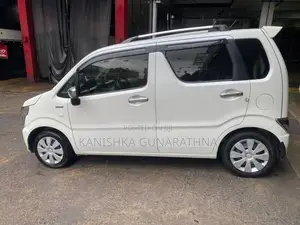 Suzuki Wagon R FZ 2017 Car (Used)