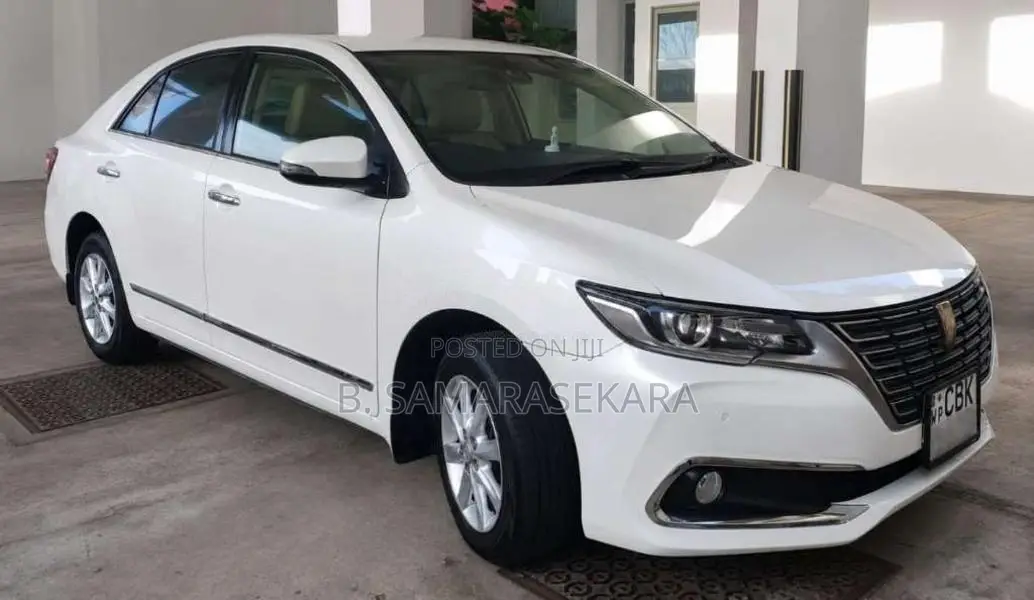 Toyota Premio 2019 Car (Used)