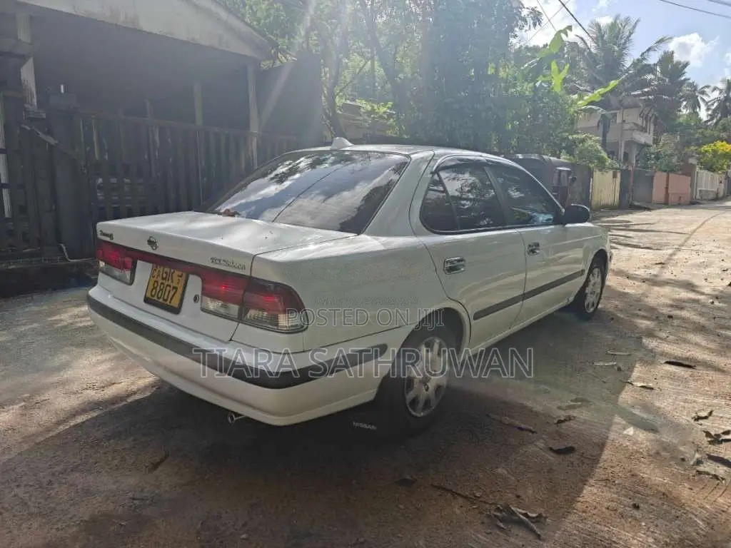 Nissan FB15 1999 Car (Used)