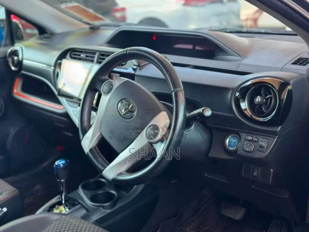 Toyota Aqua X Urban 2015 Car (Used)