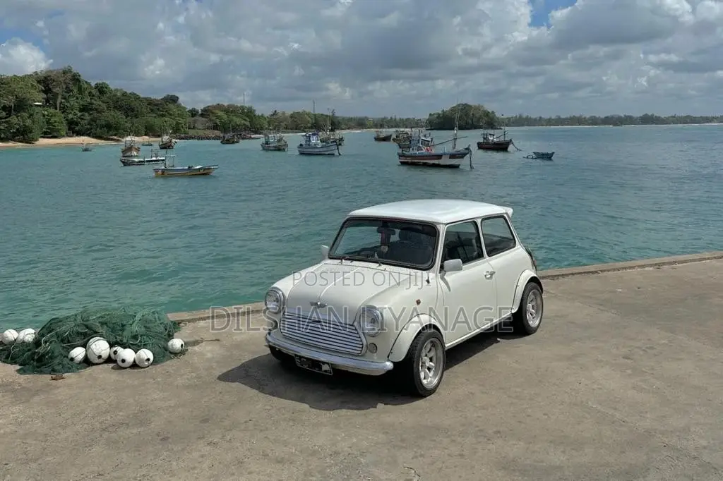 Mini Cooper 1980 Car (Used)