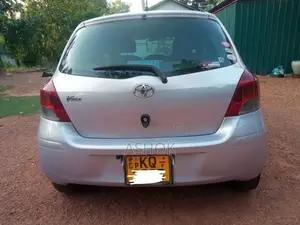 Toyota Vitz 2008 Car (Used)