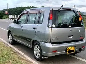 Nissan Cube 2004 Car (Used)