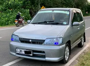 Nissan Cube 2004 Car (Used)