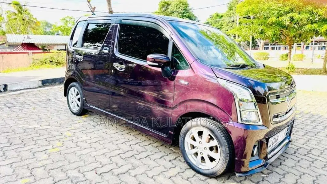 Suzuki Wagon R Stingray 2017 Car (Used)