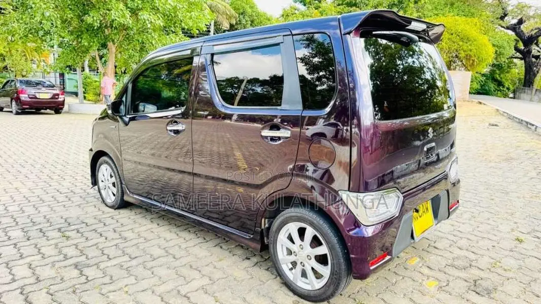 Suzuki Wagon R Stingray 2017 Car (Used)