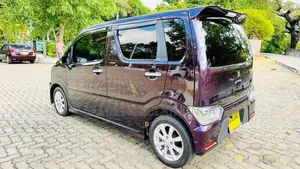 Suzuki Wagon R Stingray 2017 Car (Used)