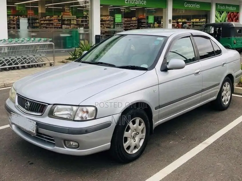 Nissan FB15 2004 Car (Used)