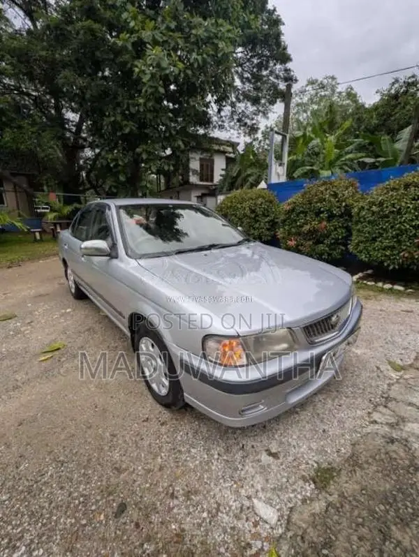 Nissan FB15 2004 Car (Used)
