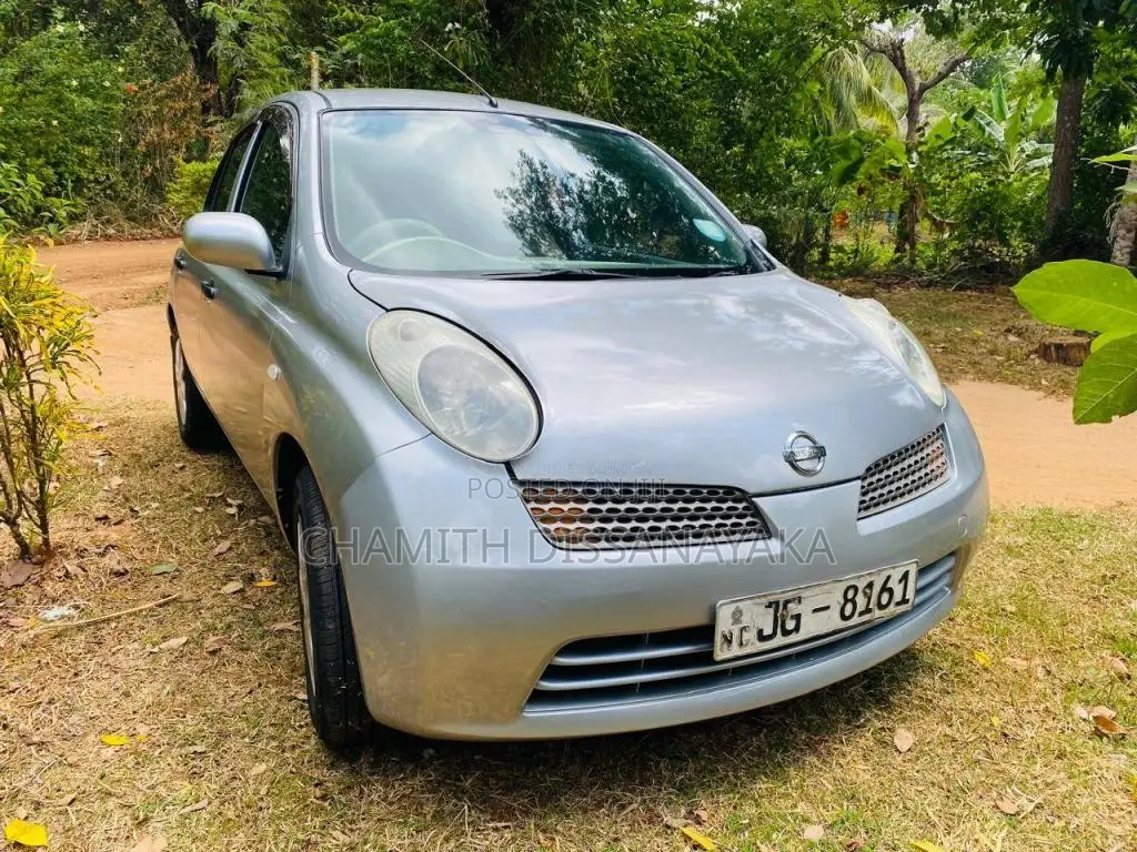 Nissan March 2004 Car (Used)