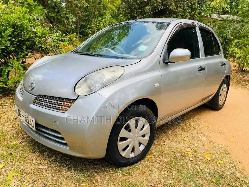 Nissan March 2004 Car (Used)