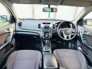 Kia Cerato 2012 Car (Used)