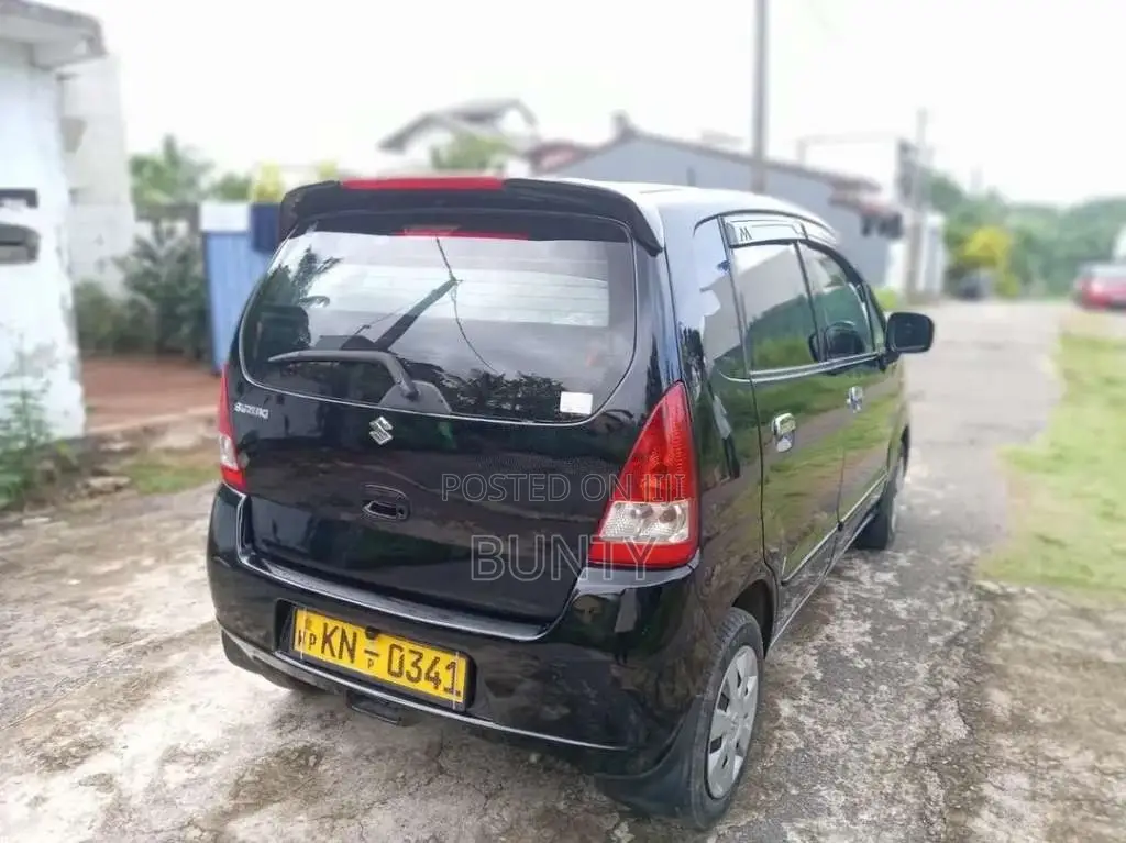 Suzuki Estilo 2011 Car (Used)