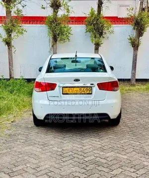 Kia Cerato 2012 Car (Used)