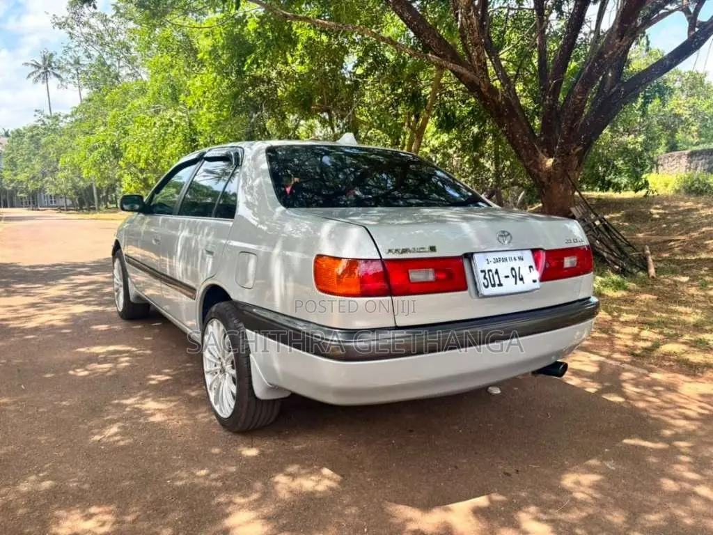 Toyota Corona 1996 Car (Used)