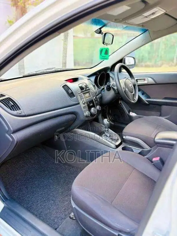 Kia Cerato 2012 Car (Used)