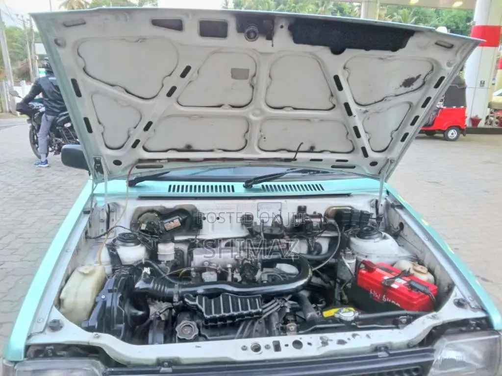 Suzuki Maruti 2004 Car (Used)
