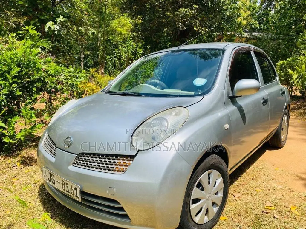 Nissan March 2004 Car (Used)