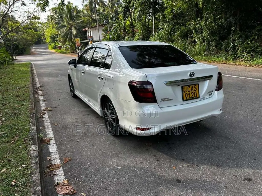 Toyota Axio WXB 2016 Car (Used)
