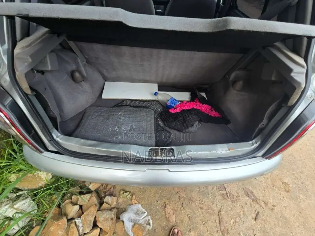 Nissan March K11 2001 Car (Used)