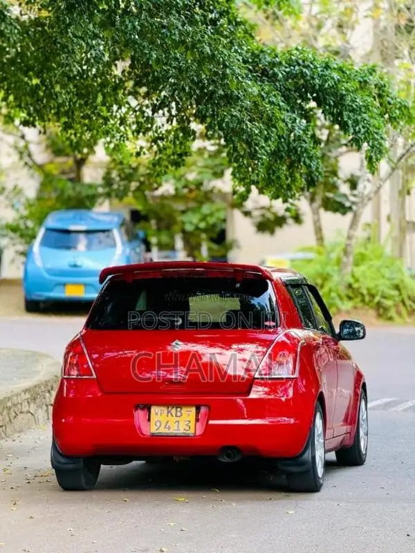 Suzuki Swift 2004 Car (Used)