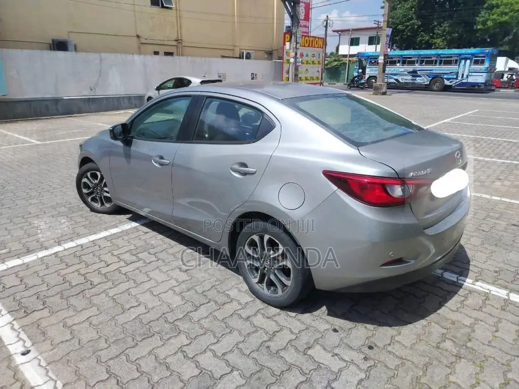 Mazda 2 SkyActiv 2016 Car (Used)