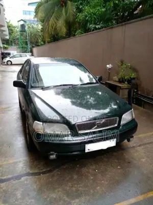 Volvo S40 1998 Car (Used)